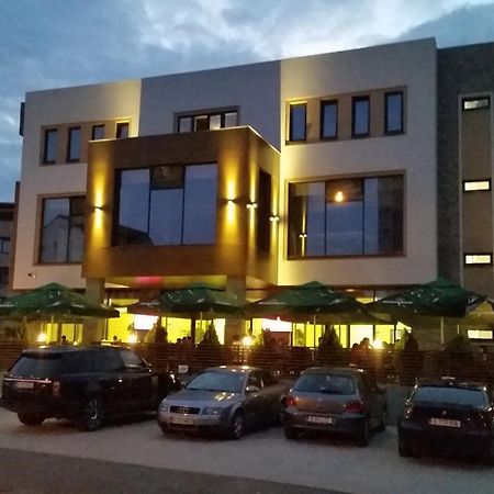 Hotel Excellence Bucharest Exterior photo