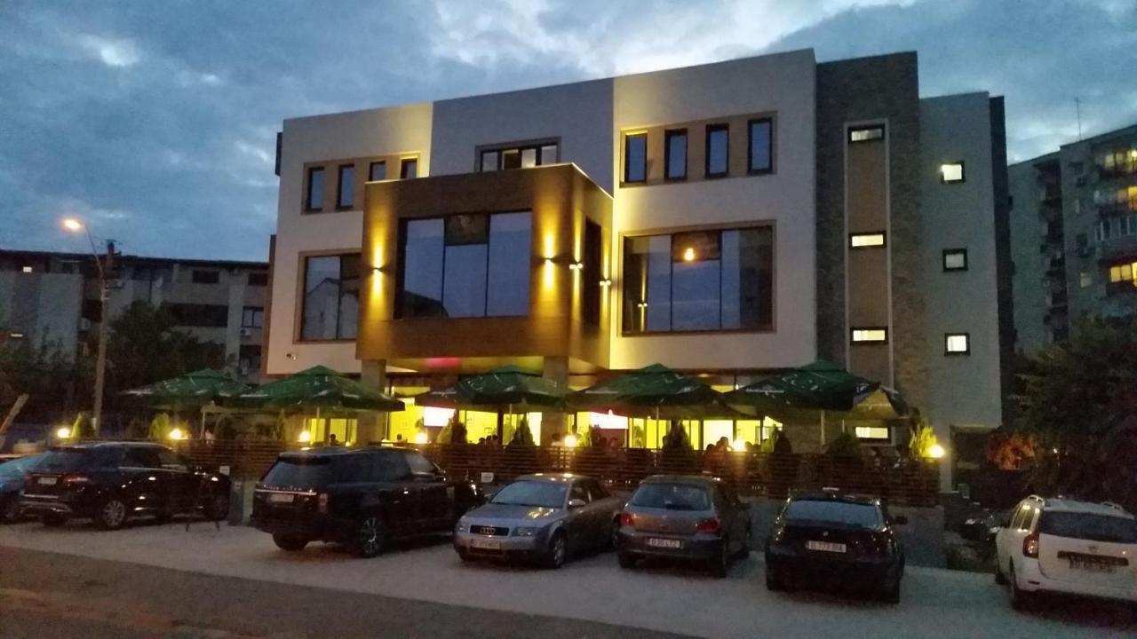 Hotel Excellence Bucharest Exterior photo