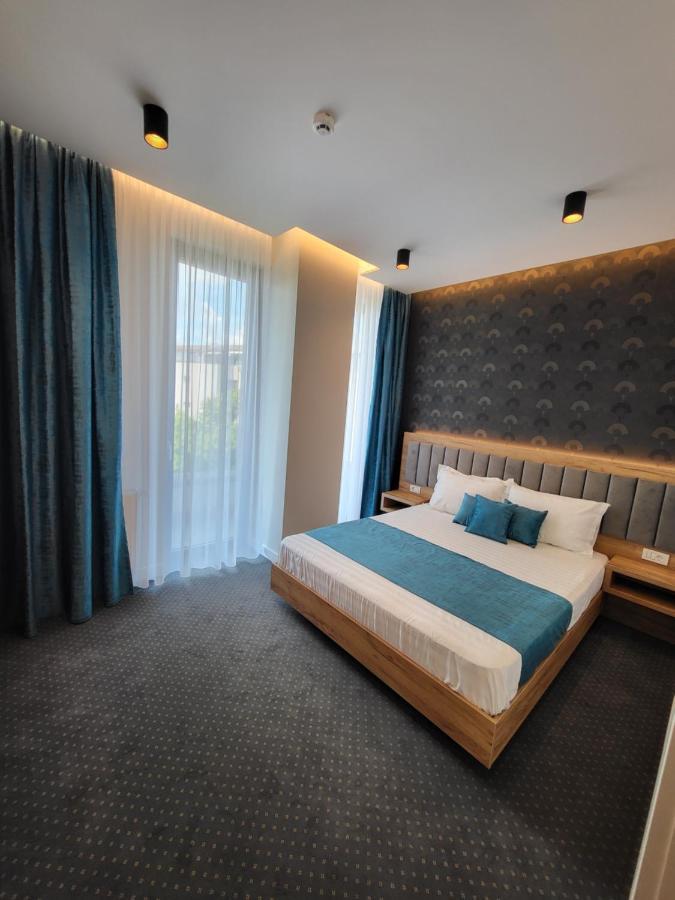 Hotel Excellence Bucharest Exterior photo
