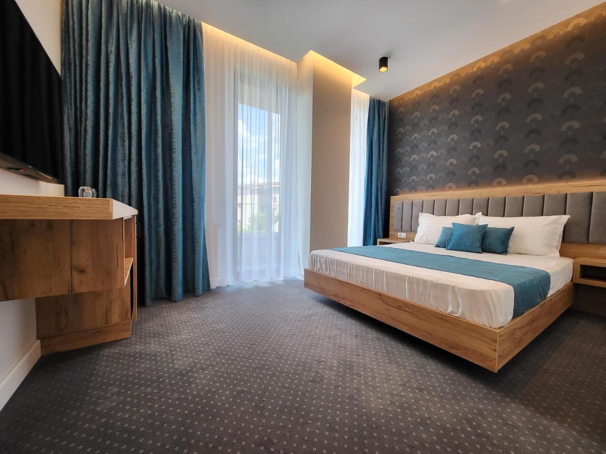 Hotel Excellence Bucharest Exterior photo